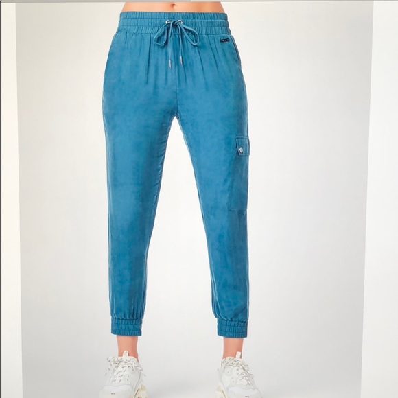 Sweaty betty cargo pants Clearance